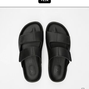 Veja Etna Leather Sandal 39/8.5